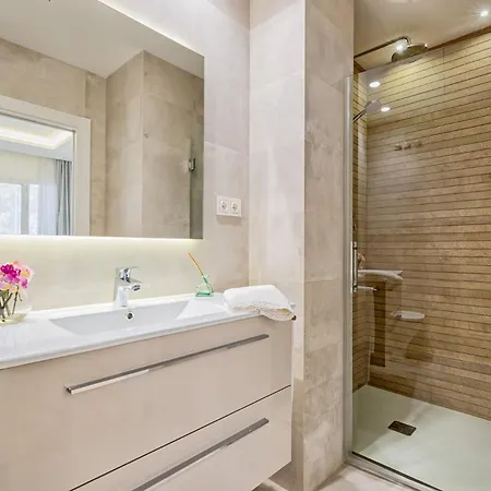 Solaga - Centro Alameda * マラガ